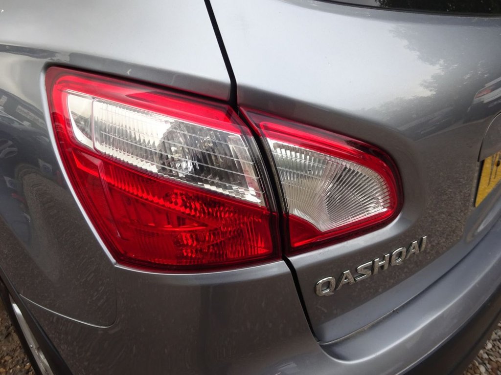 Used Nissan Qashqai 2010 for sale - 75865169: Photo 18