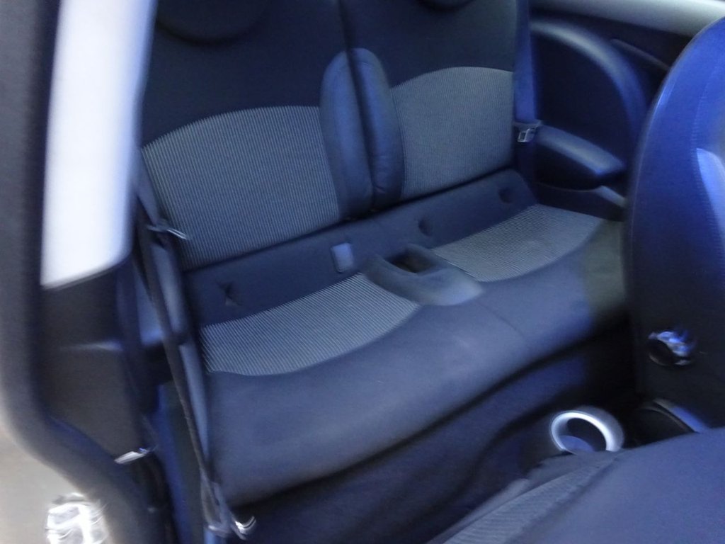 Used MINI Hatch 2007 for sale - 76185399: Photo 16