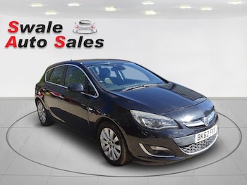 Used Vauxhall Astra 2012 for sale - 77437055: Photo