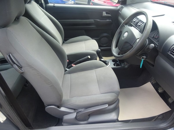 Used Volkswagen Fox 2010 for sale - 74733534: Photo 13