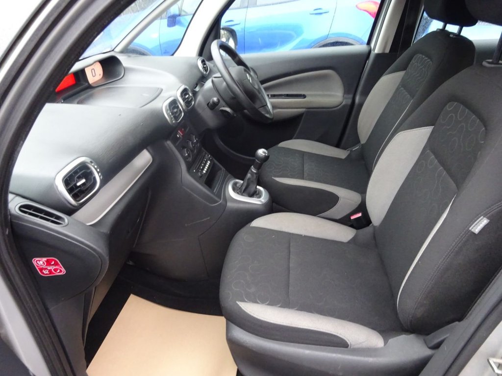 Used Citroen C3 Picasso 2012 for sale - 76185555: Photo 12