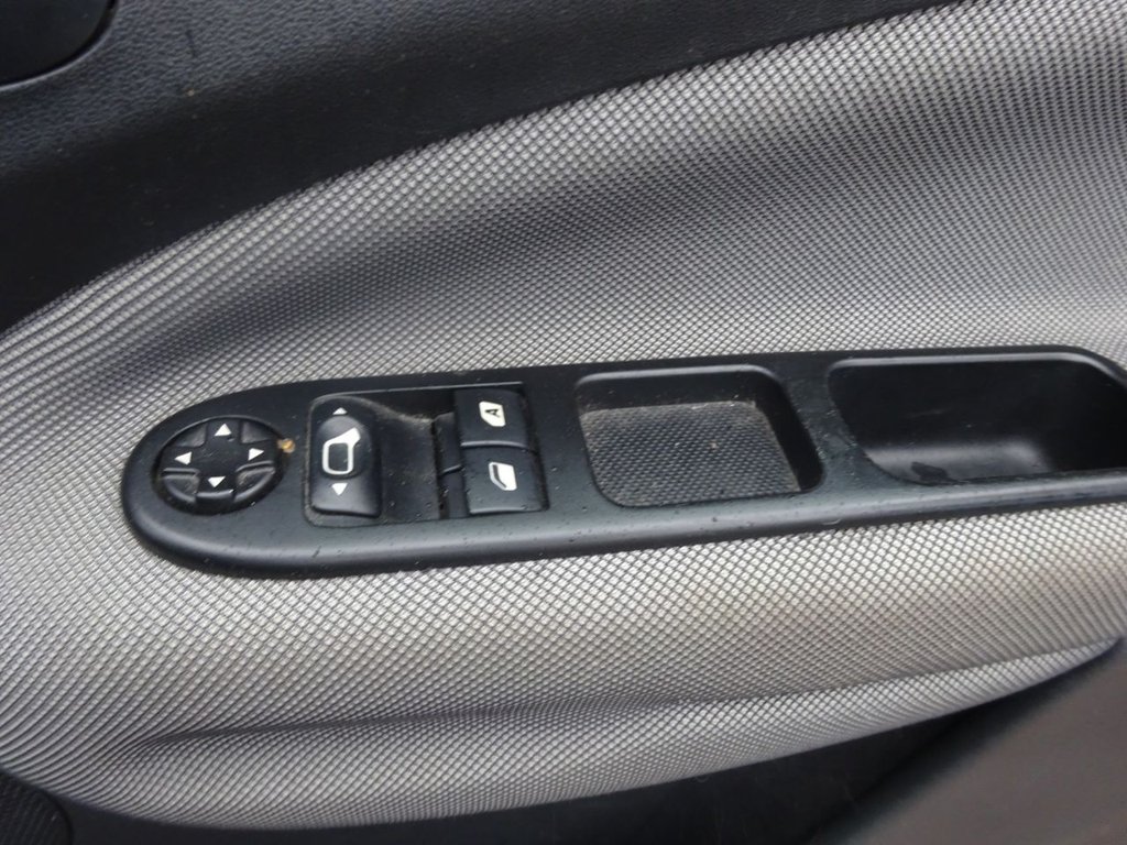 Used Citroen C3 Picasso 2012 for sale - 76185555: Photo 16