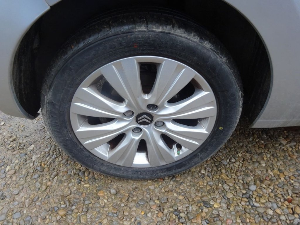 Used Citroen C3 Picasso 2012 for sale - 76185555: Photo 21