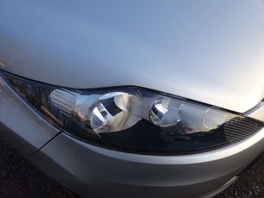 Used Ford Fiesta 2010 for sale - 76304051: Photo 12