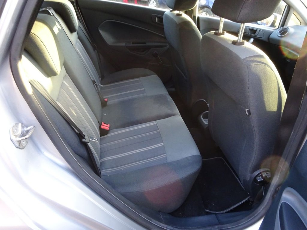 Used Ford Fiesta 2010 for sale - 76304051: Photo 16