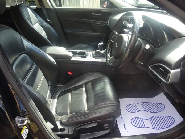 Used Jaguar XE 2016 for sale - 72174649: Photo 11