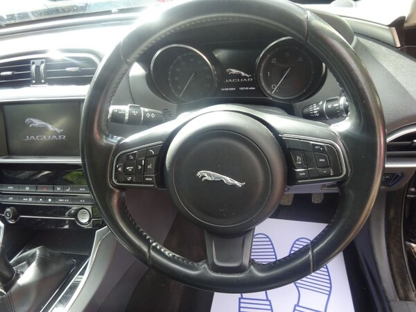 Used Jaguar XE 2016 for sale - 72174649: Photo 13