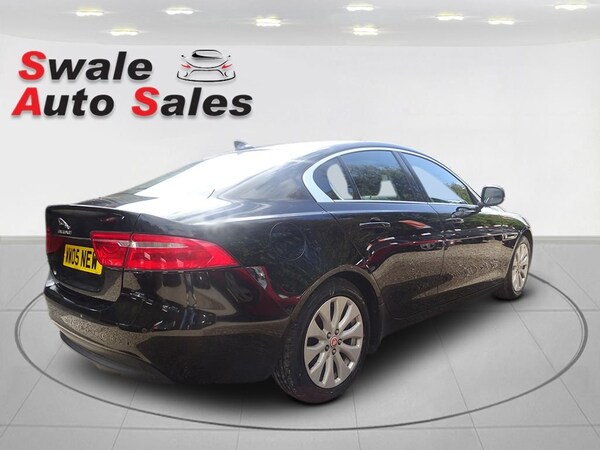 Used Jaguar XE 2016 for sale - 72174649: Photo 5
