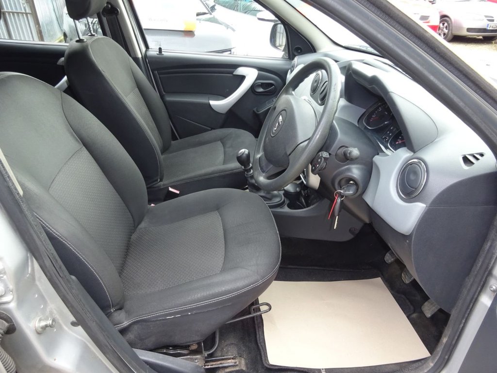Used Dacia Duster 2013 for sale - 75832420: Photo 14
