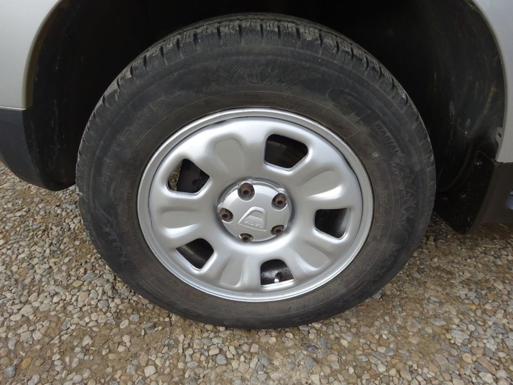 Used Dacia Duster 2013 for sale - 75832420: Photo 18