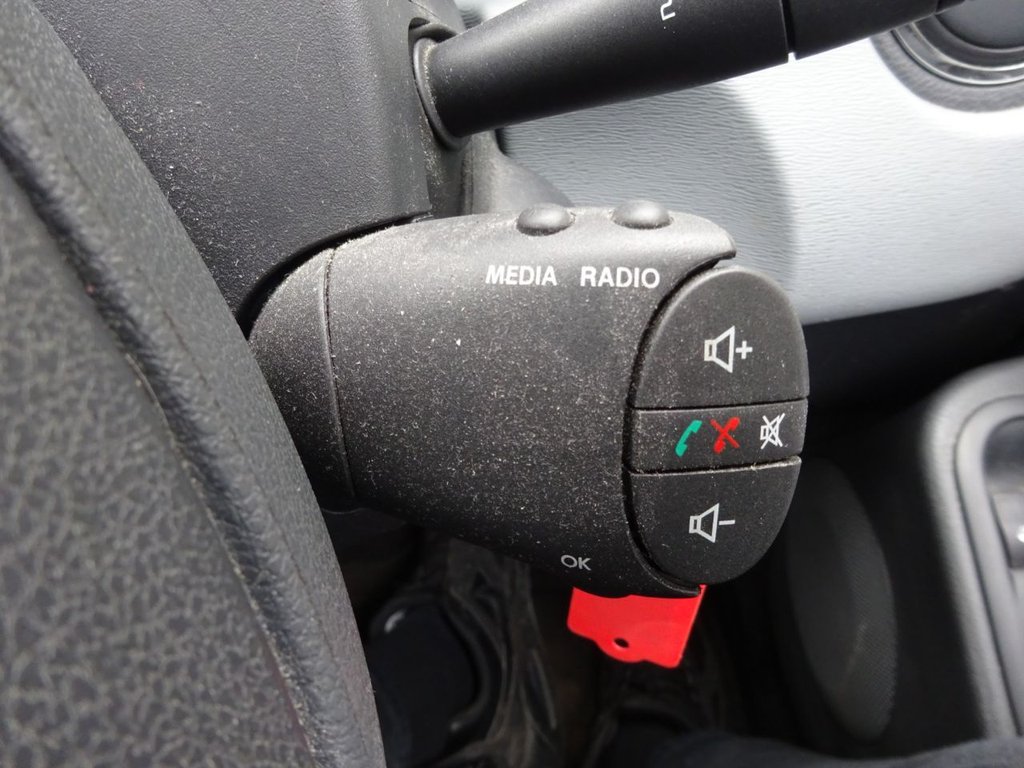 Used Dacia Duster 2013 for sale - 75832420: Photo 22