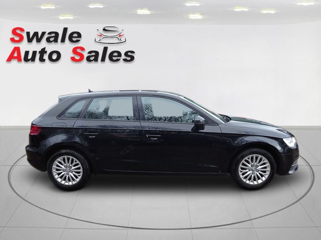 Used Audi A3 2015 for sale - 77642366: Photo 2