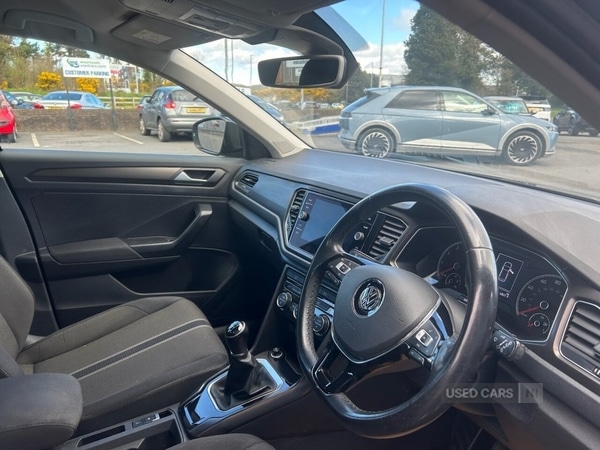 Used Volkswagen T-Roc 2018 for sale - 78136551: Photo 8