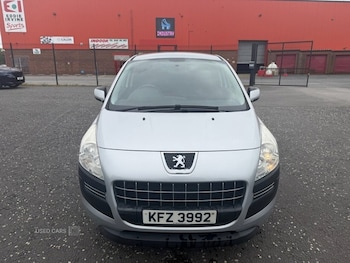 Used Peugeot 3008 2011 for sale - 79083850: Photo