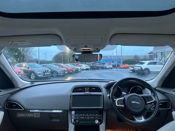 Used Jaguar F-Pace 2018 for sale - 76729870: Photo 11