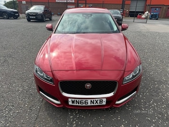 Used Jaguar XF 2016 for sale - 79540960: Photo