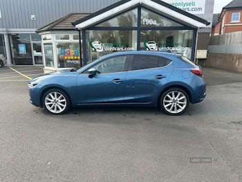 Used Mazda Mazda3 2017 for sale - 79742524: Photo