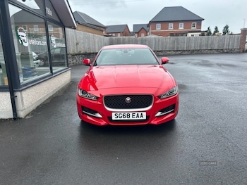 Used Jaguar XE 2018 for sale - 78823483: Photo