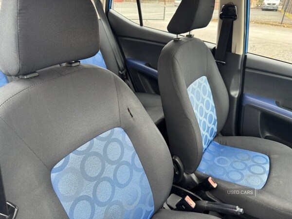 Used Hyundai i10 2010 for sale - 76285111: Photo 11