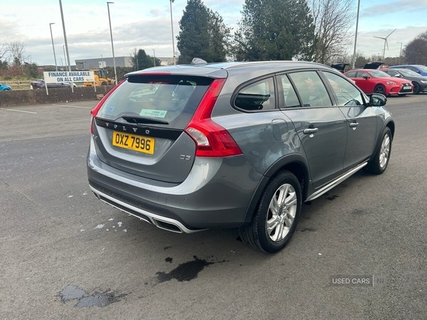 Used Volvo V60 2017 for sale - 77120950: Photo 4