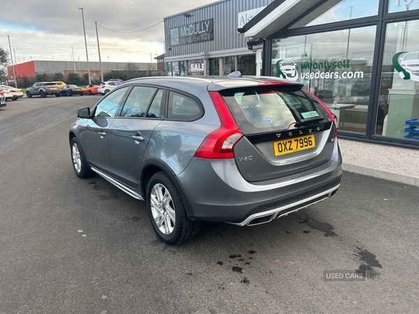 Used Volvo V60 2017 for sale - 77120950: Photo 6