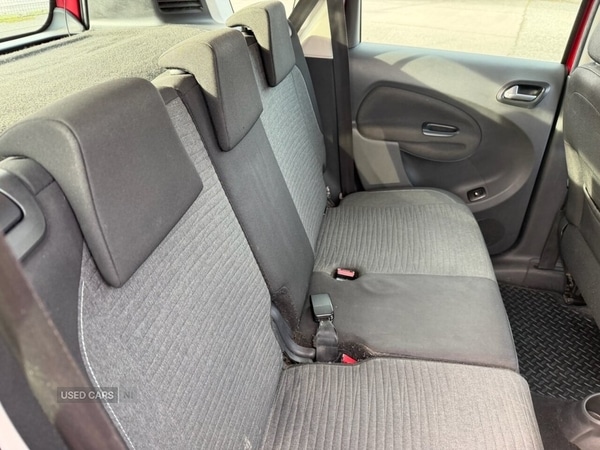 Used Citroen C3 Picasso 2017 for sale - 77599400: Photo 9