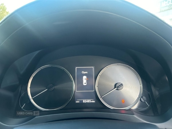 Used Lexus IS 2017 for sale - 76998458: Photo 12