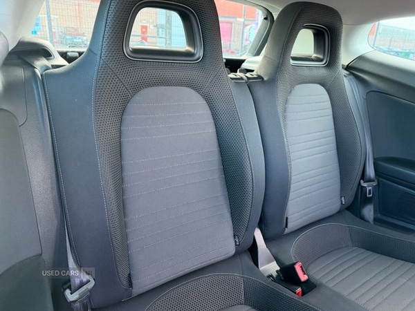 Used Volkswagen Scirocco 2010 for sale - 76729905: Photo 9