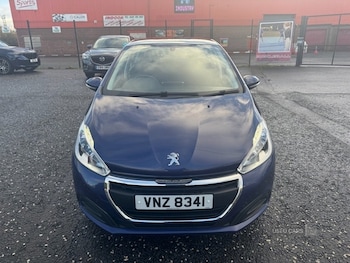 Used Peugeot 208 2016 for sale - 76634627: Photo