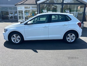 Used Volkswagen Polo 2018 for sale - 79472578: Photo