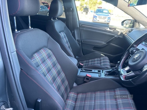 Used Volkswagen Golf 2017 for sale - 77770168: Photo 10