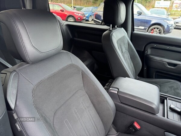 Used Land Rover Defender 2021 for sale - 75635758: Photo 10