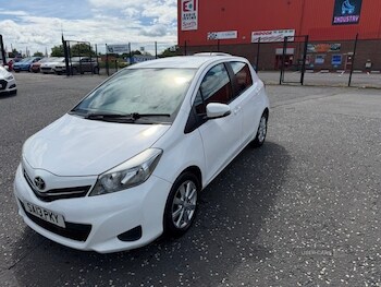 Used Toyota Yaris 2013 for sale - 78879367: Photo