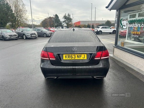 Used Mercedes-Benz E Class 2013 for sale - 76433541: Photo 4