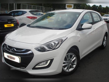 Used Hyundai i30 2015 for sale - 76965748: Photo
