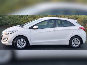 Used Hyundai i30 2015 for sale - 76965748: Photo