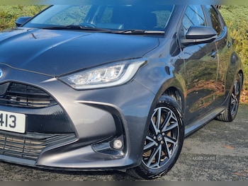 Used Toyota Yaris 2022 for sale - 76399904: Photo