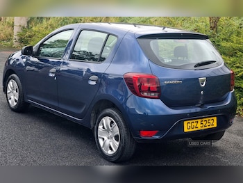 Used Dacia Sandero 2017 for sale - 75697903: Photo