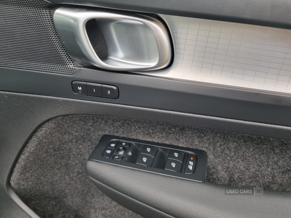 Used Volvo XC40 2023 for sale - 77345888: Photo 8