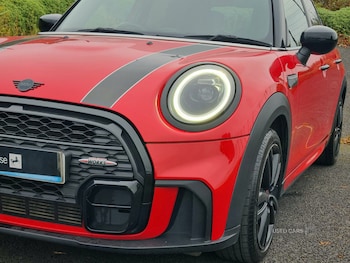 Used MINI Hatch 2022 for sale - 76167797: Photo