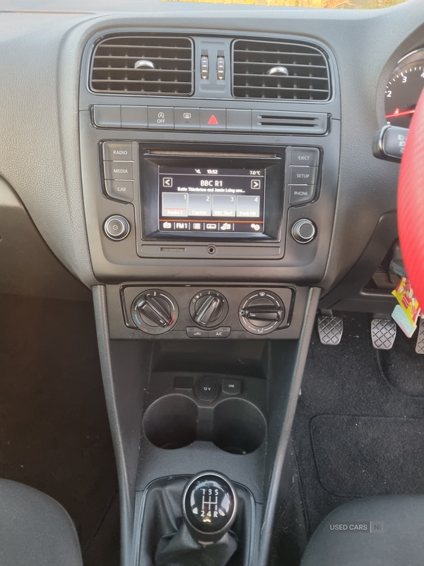 Used Volkswagen Polo 2015 for sale - 76702697: Photo 9