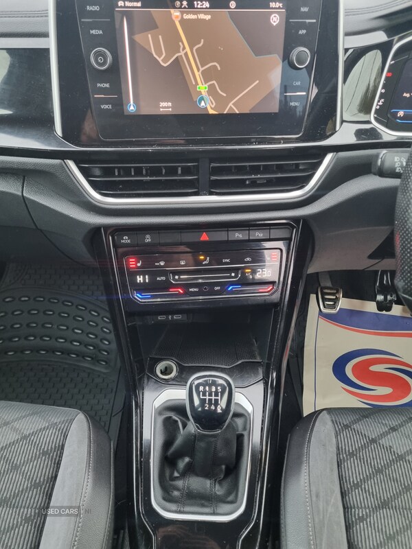 Used Volkswagen T-Roc 2023 for sale - 76953687: Photo 12