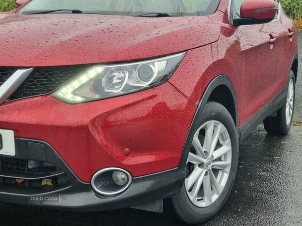 Used Nissan Qashqai 2017 for sale - 76899773: Photo 2