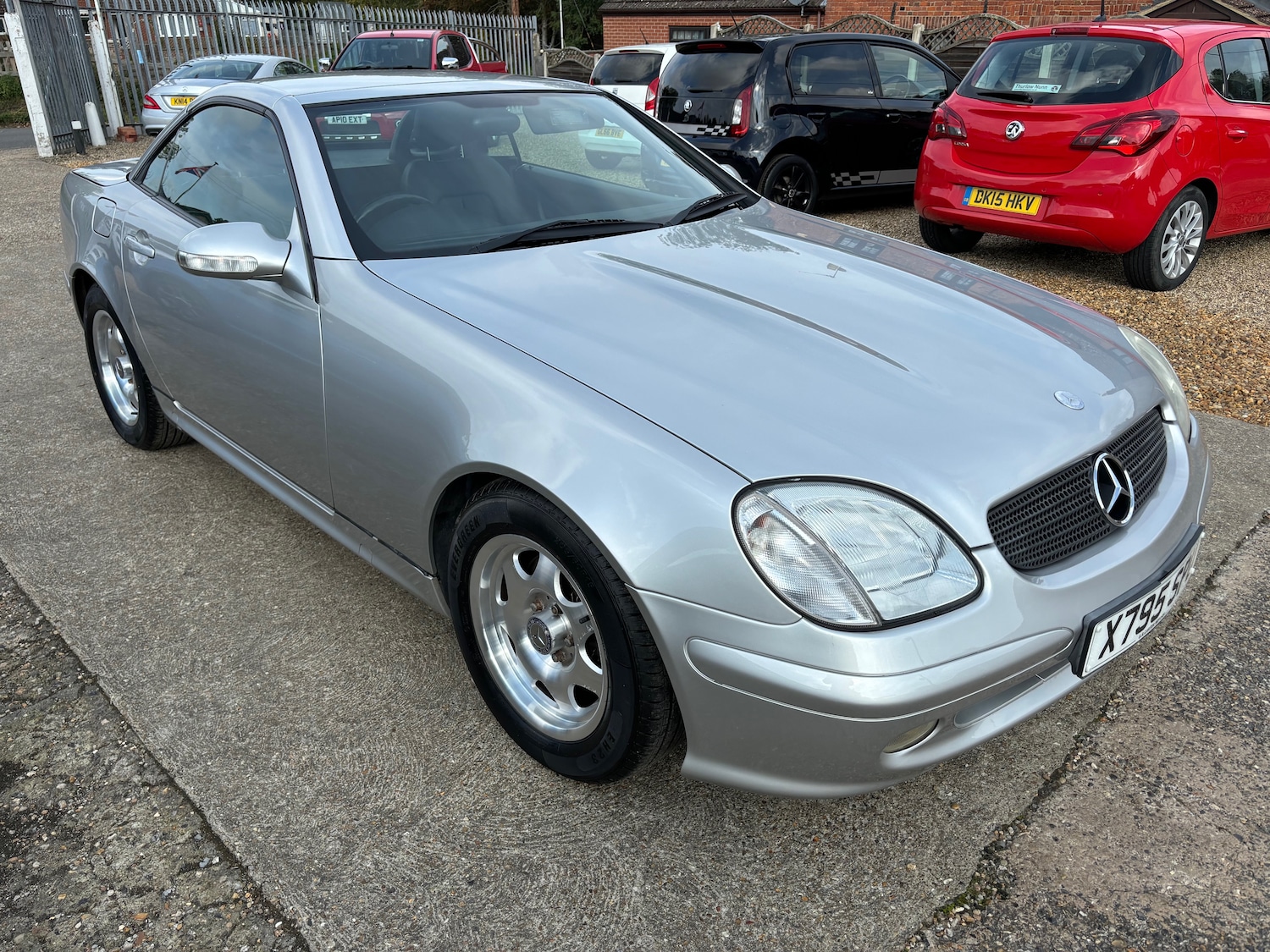 Used Mercedes-Benz SLK 2000 for sale - 76165413: Photo 1
