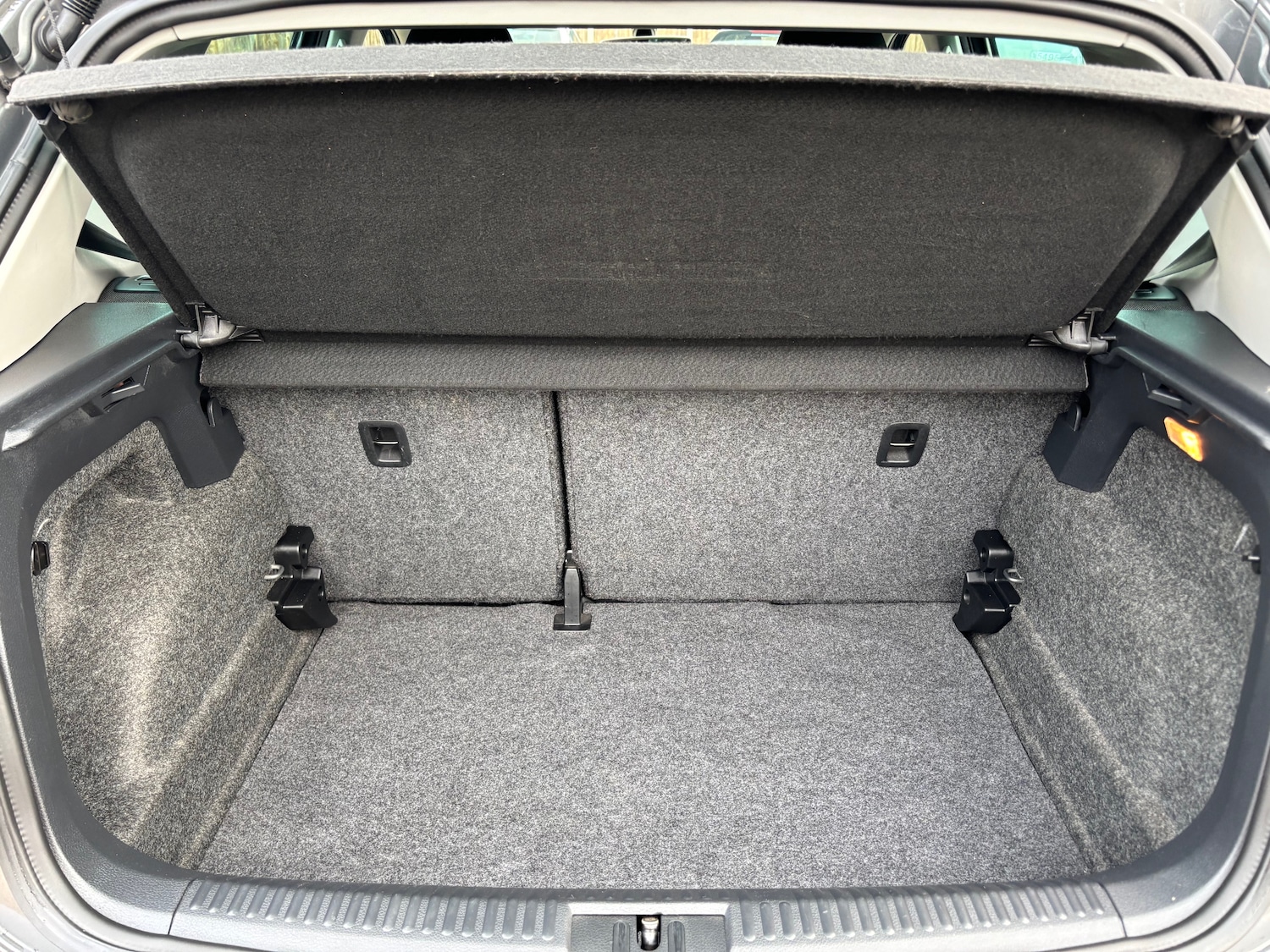 Used Volkswagen Polo 2017 for sale - 76418609: Photo 14