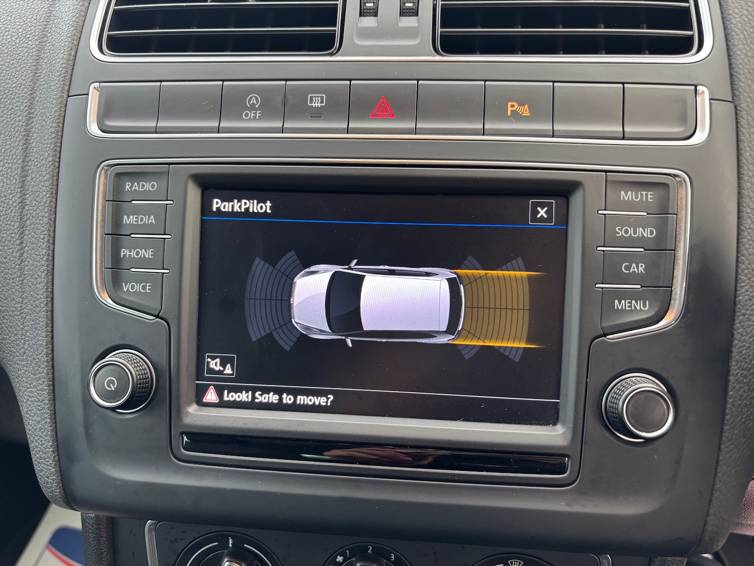 Used Volkswagen Polo 2017 for sale - 76418609: Photo 18