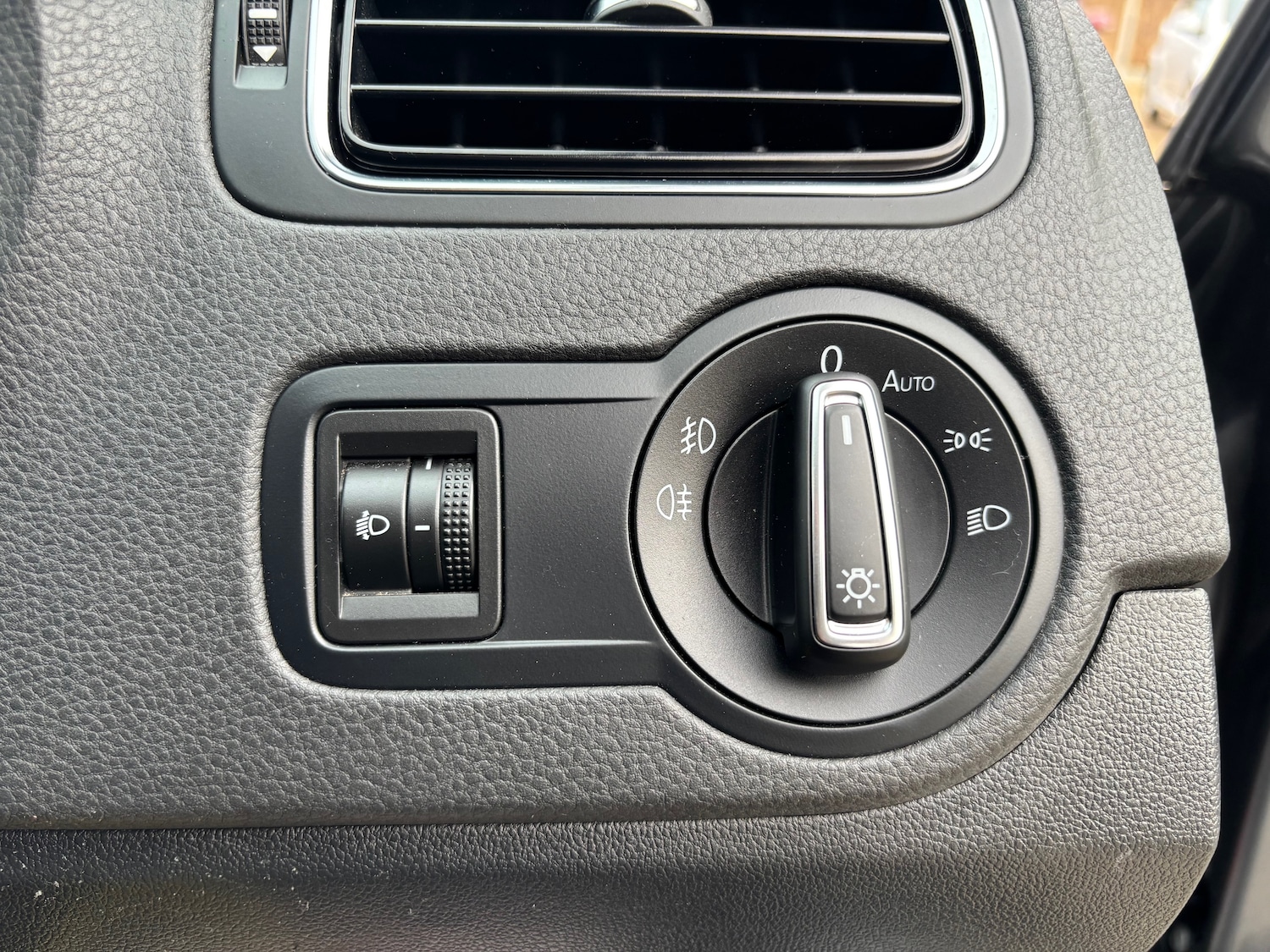 Used Volkswagen Polo 2017 for sale - 76418609: Photo 20