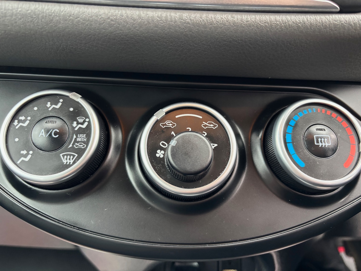 Used Toyota Yaris 2018 for sale - 76699722: Photo 22