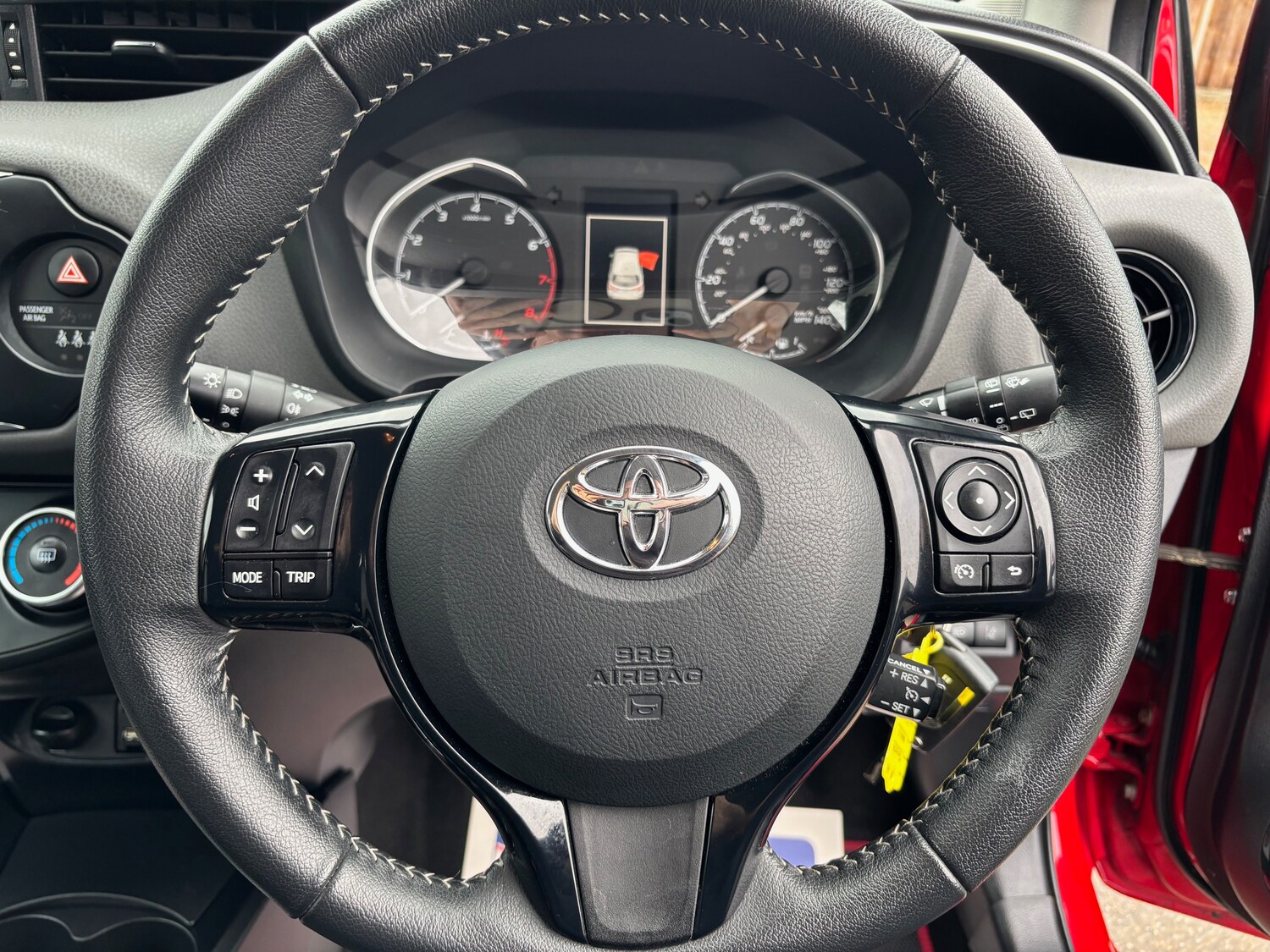 Used Toyota Yaris 2018 for sale - 76699722: Photo 24