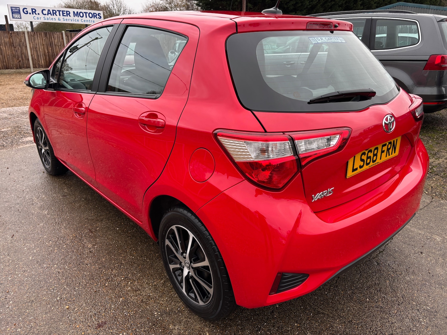 Used Toyota Yaris 2018 for sale - 76699722: Photo 4
